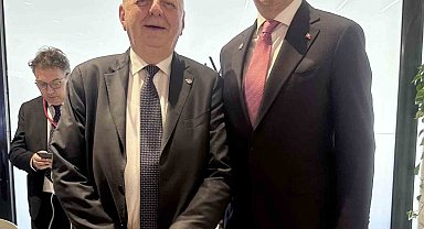 Enerji ve Tabii Kaynaklar Bakanı Bayraktar, İtalyan mevkidaşı Fratin ile bir araya geldi