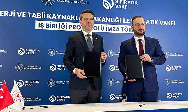 Enerji ve Tabii Kaynaklar Bakanı Bayraktar: "Savaşın eşiğinde enerjiyi doğru kullanabilmek her zamankinden daha önemli"