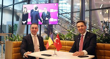 Enerji ve Tabii Kaynaklar Bakanı Bayraktar, Romanyalı mevkidaşı Ivan ile bir araya geldi