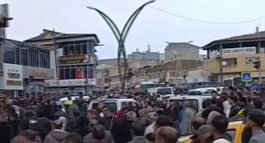 Erciş'te taşlı sopalı kavga: 3 yaralı