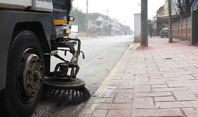 Erenler'de bayram temizliği mesaisi başladı
