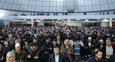 Erzincan'da Kadir Gecesi Terzibaba Camii'nde idrak edildi