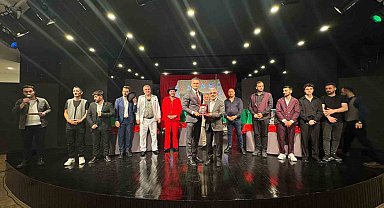 Erzurum Büyükşehir Belediyesi Şehir Tiyatroları, Trabzon Erol Günaydın Tiyatro Festivali'nde