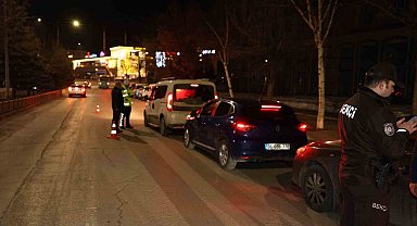 Erzurum polisi suç ve suçlulara nefes aldırmıyor