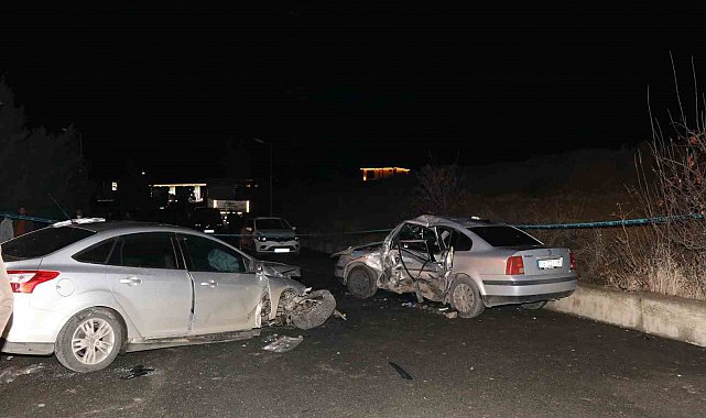 Erzurum'un Oltu ilçesinde kaza: 1'i ağır 5 yaralı