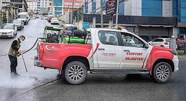 Esenyurt Belediyesi'nden haşere ve böceklere karşı yoğun mücadele