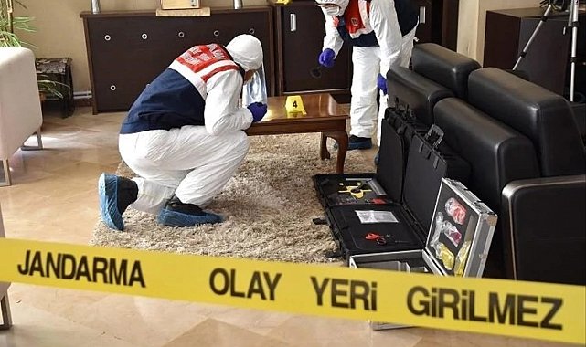 Eşi tarafından bıçaklanan kadın hayatını kaybetti