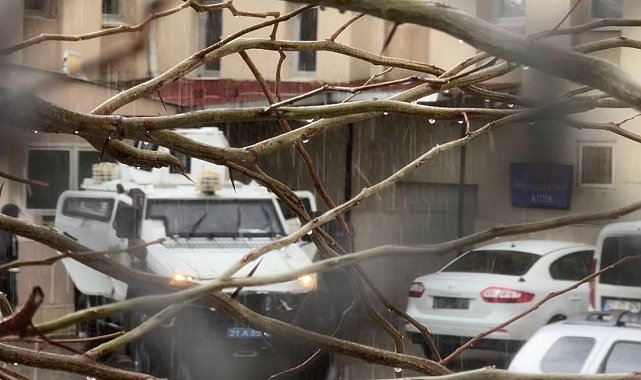 Eşini öldürüp, kuzenini ağır yaralayan şahıs mahkemeye sevk edildi