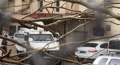 Eşini öldürüp, kuzenini ağır yaralayan şahıs mahkemeye sevk edildi