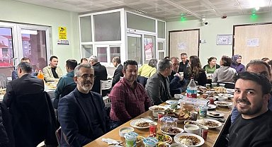Eskişehir İl Sağlık Müdürü Bildirici, Beylikova'da sağlık çalışanlarıyla iftarda buluştu