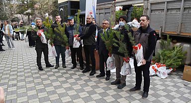 Eskişehir Orman Bölge Müdürlüğü'nden fidan dağıtımı