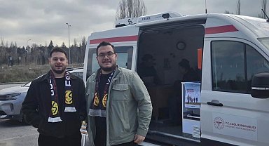 Eskişehir'de mobil sigara bıraktırma aracı taraftarla buluştu
