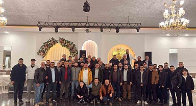 Eskişehir'deki Emirdağlı gençler iftarda buluştu