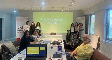 Eskişehirli annelere "Çocuk Yetiştirme Tutumları" eğitimi