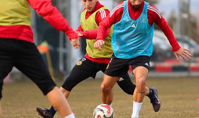 Eskişehirspor, Bornova 1877 maçı için hazırlanıyor