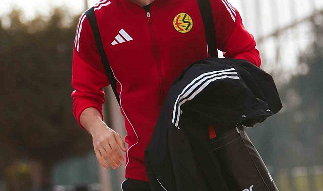 Eskişehirspor, Karşıyaka deplasmanı için yola çıktı
