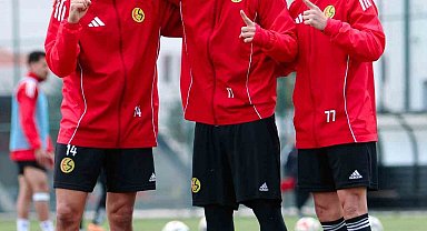 Eskişehirspor'da Karşıyaka mesaisi sürüyor