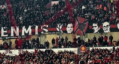 Eskişehirspor'un 'Espana' tezahüratı internette gündem oldu