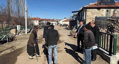 Evi yanan yaşlı kadın için kaymakamlık harekete geçti