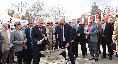 FÜ'de Nevruz Bayramı coşkuyla kutlandı