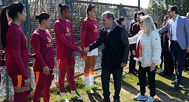 Galatasaray, 8 Mart Dünya Emekçi Kadınlar Günü etkinliği düzenledi