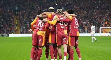 Galatasaray, Beşiktaş karşısında bu sezon ilk peşinde