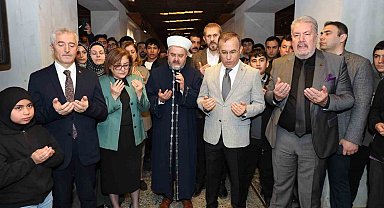 Gaziantep Büyükşehir ev sahipliğinde Mukaddes Emanetler Sergisi vatandaşlarla buluştu