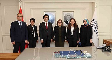 Gaziantep Büyükşehir'den doğum sürecine destek için ebe eşliği modeli