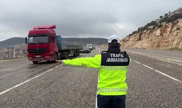 Gaziantep'te jandarmanın bayram denetimlerinde 119 aranan şahıs yakalandı