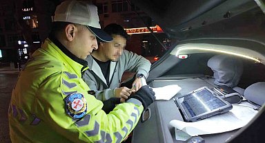 Gebze'den Kadıköy'e gezmeye geldi, ceza ile döndü: Abartı egzozdan men edildi