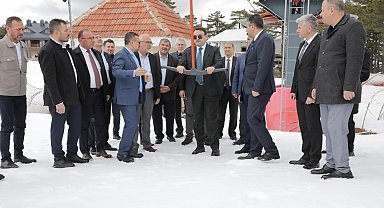 Gediz Murat Dağı Kayak Merkezi'nde inceleme