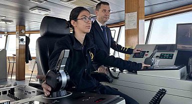 Geleceğin kadın kaptanları denizcilik sektörüne katkı için göreve hazırlanıyor