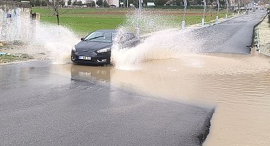 Gercüş'te şiddetli yağış ve fırtına