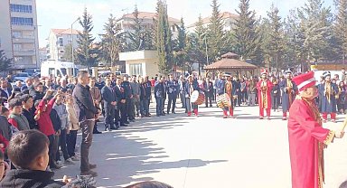 Gölbaşı'nda İstiklal Marşının kabulü kutlandı
