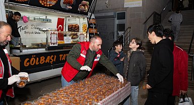Gölbaşı'nda Kadir Gecesi'nde dualar semaya yükseldi