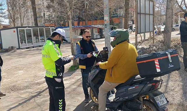 Gölbaşı'nda trafik uygulamaları devam ediyor