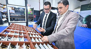 Görme sağlığının geleceği İzmir'de konuşuldu