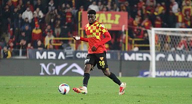 Göztepe'de sakatlığını atlatan Bokele takımla çalışmalara başladı