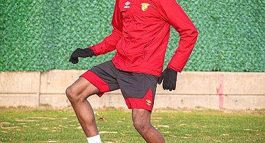 Göztepe'nin yeni golcüleri, Emersonn ve Sabra'nın gerisinde kaldı