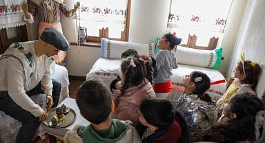 Gündüz Bakımevi öğrencileri Aydın'ın tarih yolculuğuna çıktı