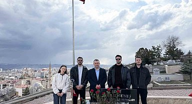 Güneş mezarı başında anıldı