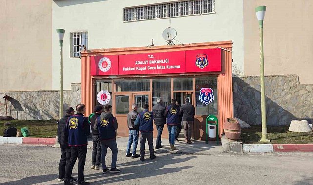 Hakkari'de 25 yıl hapis cezası bulanan 5 şahıs yakalandı
