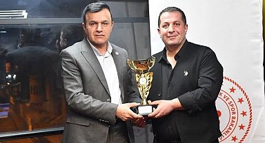 Hakkari'de üç bant bilardo heyecanı
