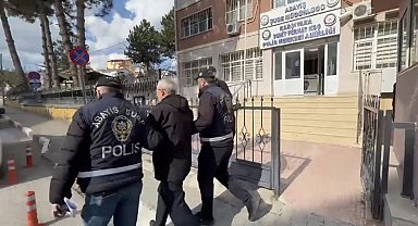 Hakkında kesinleşmiş 25 yıl hapis cezası bulunan dolandırıcı kaçmak üzereyken yakalandı