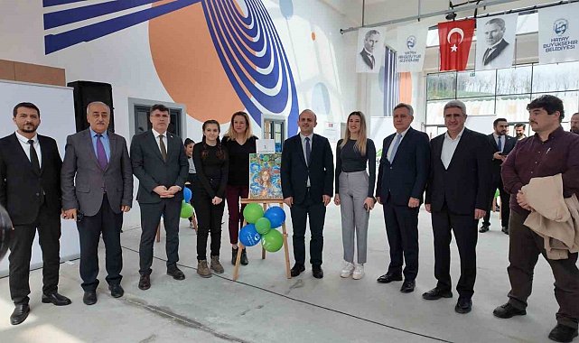 Hatay'da küçük ressamlar tuvallerinde suyu anlattı