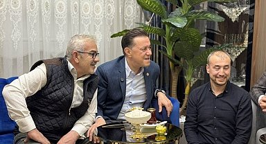 Hatipoğlu Muttalip Mahallesi'nde hemşehrileriyle buluştu