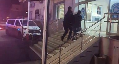 Hırsızlık suçundan 32 yıl hapis cezayla aranan hükümlü, çalıntı motosikletle dolaşırken yakalandı