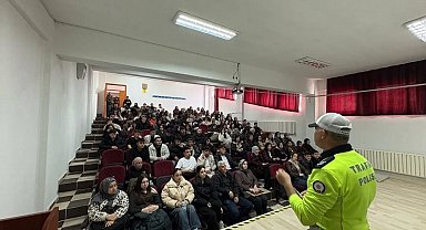 Hisarcık MYO'da "Genel Trafik Kuralları" konulu eğitim