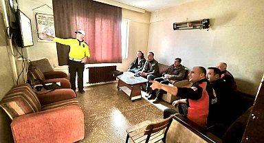 Hisarcık'ta belediye itfaiye personeline araç yangınlarına müdahale eğitimi