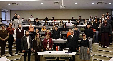 HKÜ'de Çanakkale Deniz Zaferi ve İstiklal Marşı ruhu anlatıldı